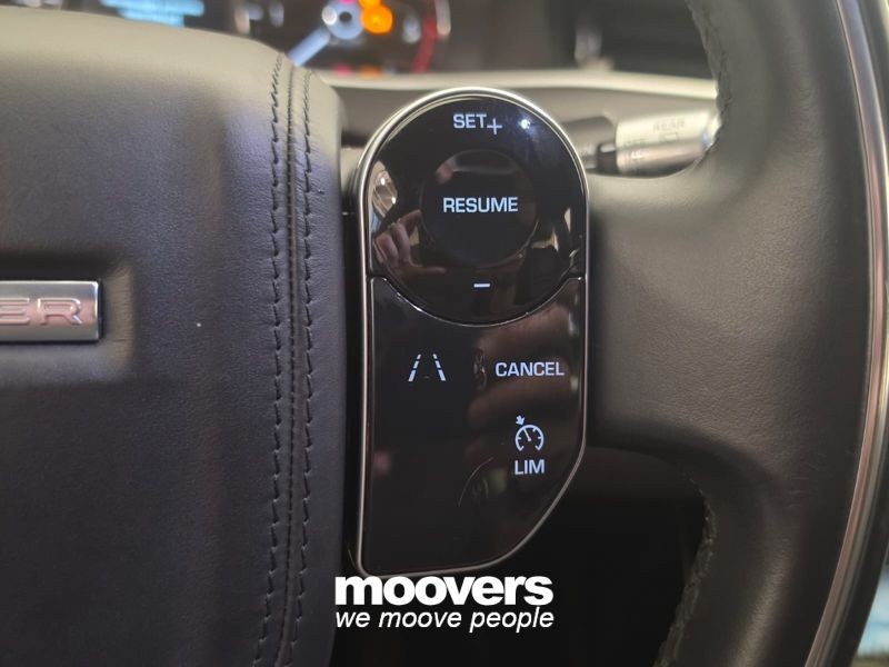 LAND ROVER Range Rover Evoque 2.0D I4-L.Flw 150 CV AWD Auto R-Dynamic S